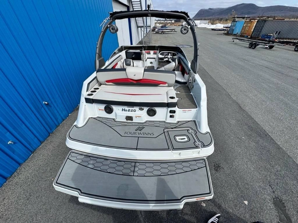 2020 Four Winns Hd220 Surf alt