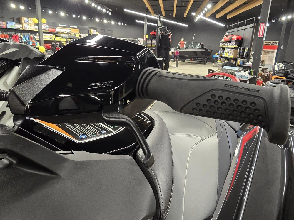 2026 Brp Gtr-x 300 alt