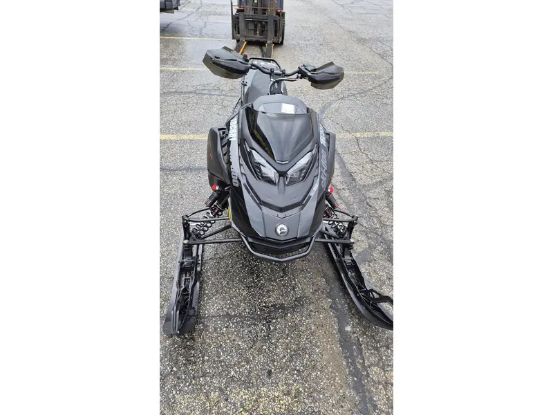 Ski-Doo BACKCOUNTRY XRS 850 2026