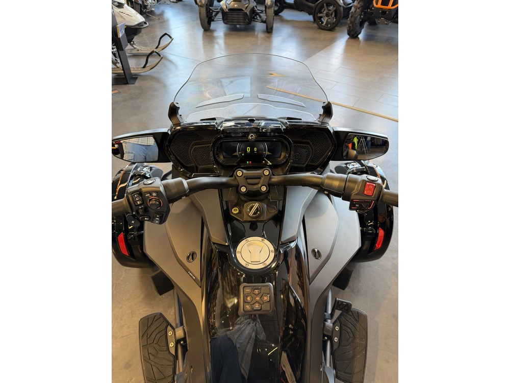 Can-am Spyder F3 Limited 2023 alt