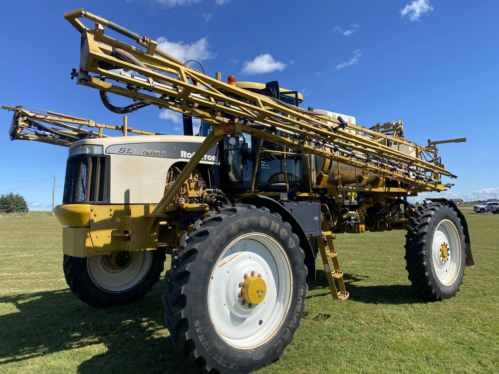 Rogator 1084 2009 alt