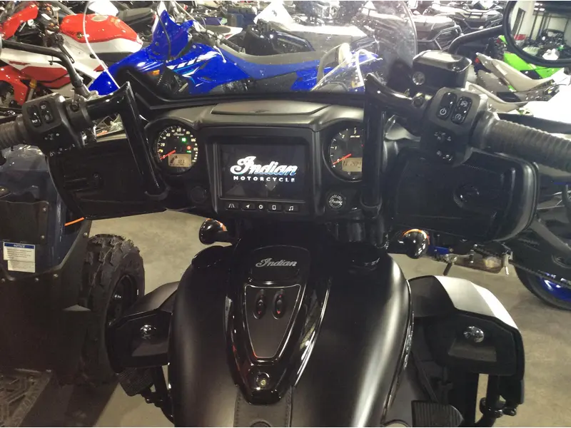 Indian Motorcycle INDIAN ROADMASTER 2023