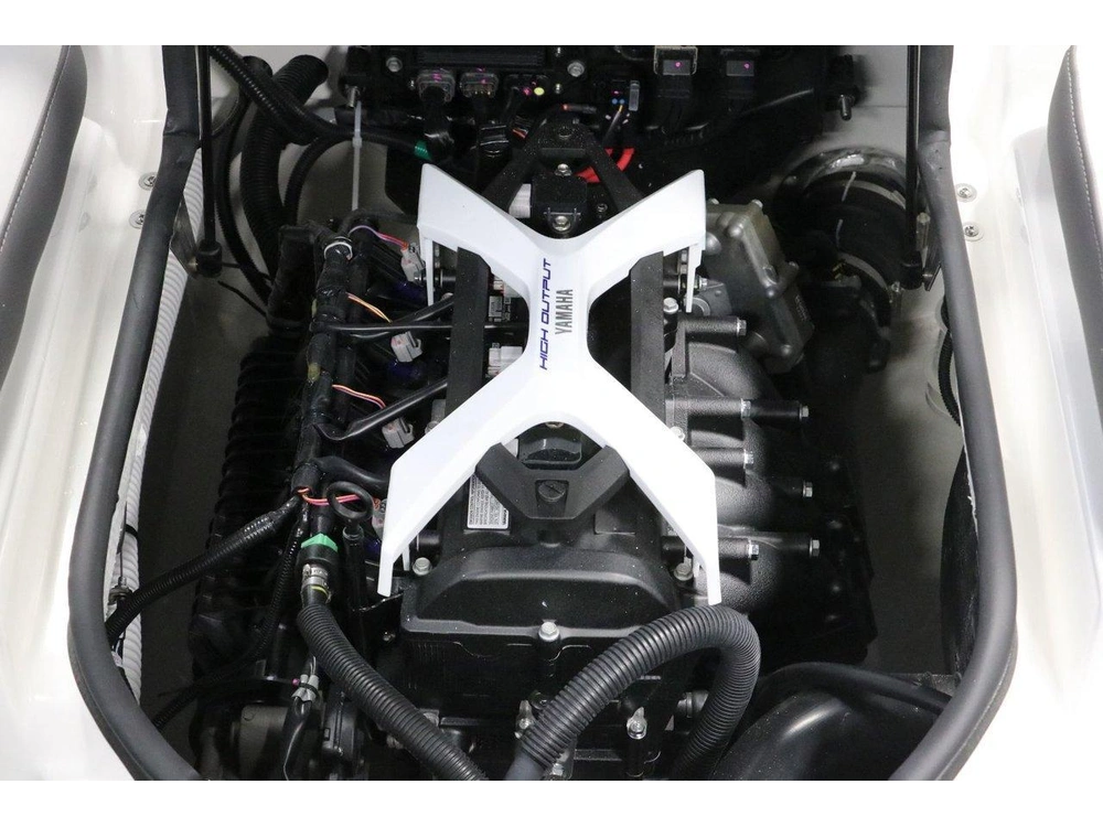 2026 Yamaha Ar190 alt