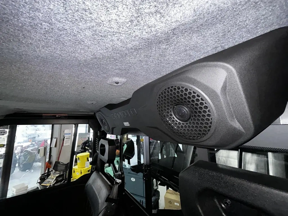 2026 Cfmoto Uforce U10 Xl Pro Highland Black alt