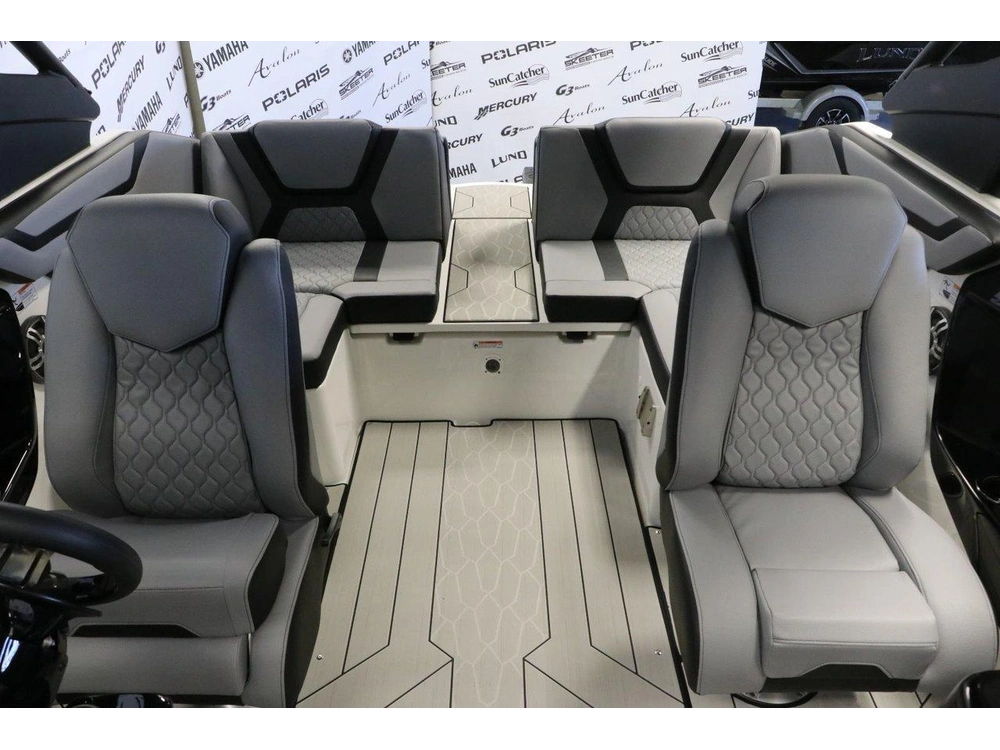 2026 Yamaha 222xd alt