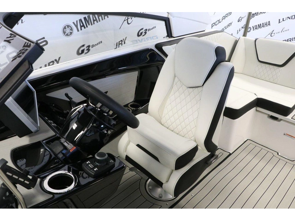 2026 Yamaha 222sd alt