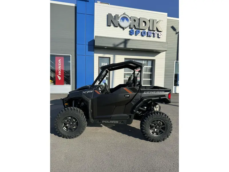 Polaris GENERAL XP 1000 PREMIUM 2026