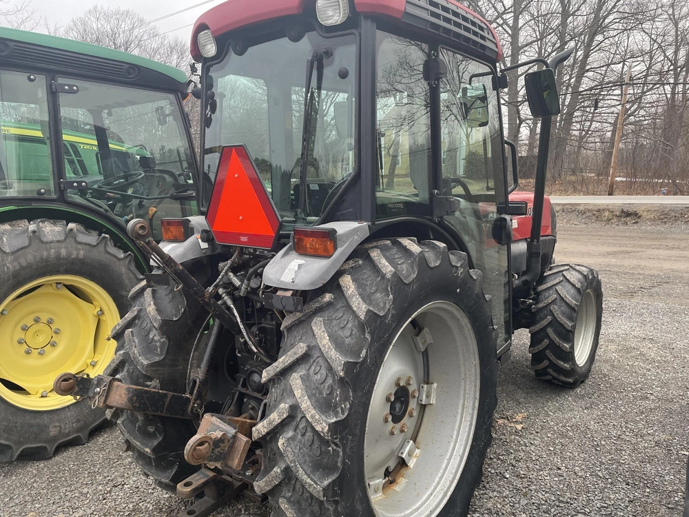 2013 Case Ih Farmall 105v alt