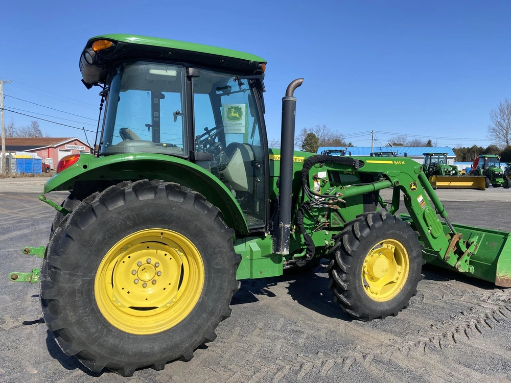 John Deere 5100e 2021 alt