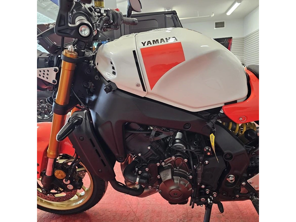 2026 Yamaha Xsr 900 alt