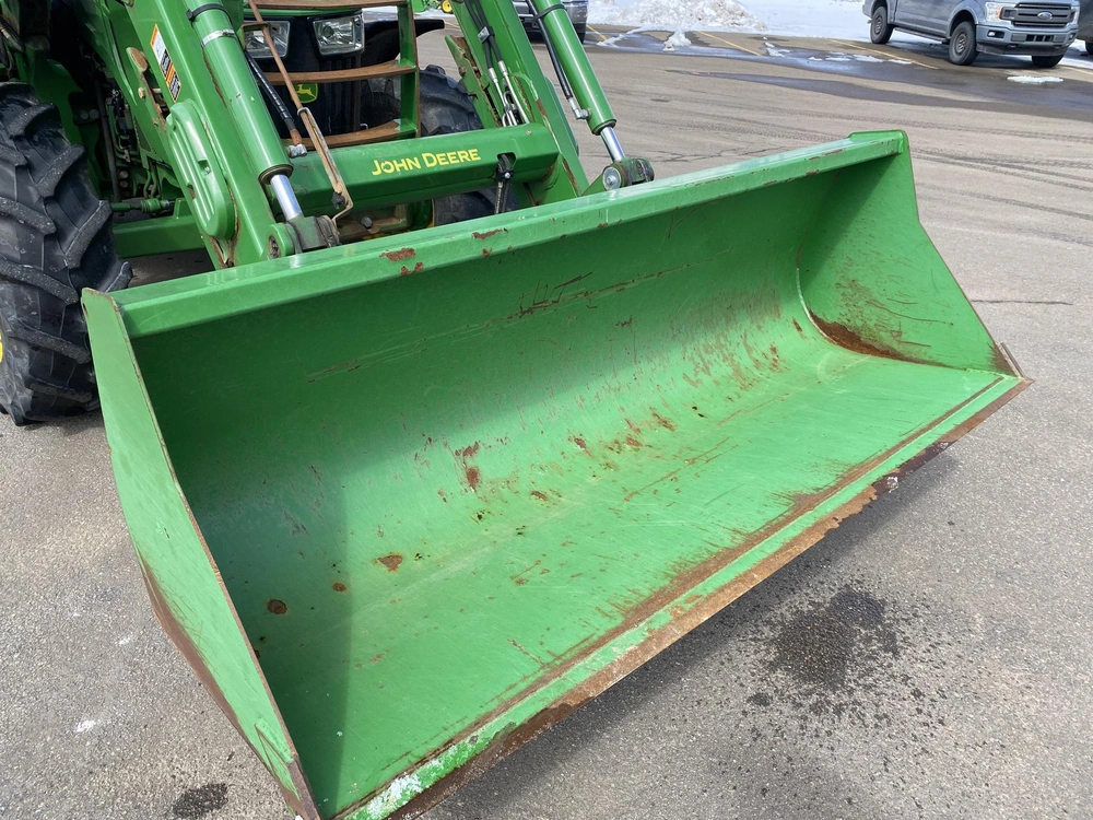 2020 John Deere 5125r alt