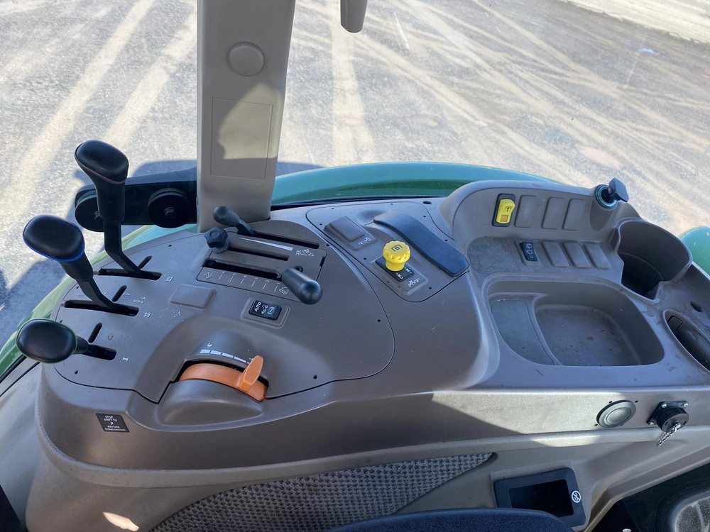 John Deere 5100e 2021 alt