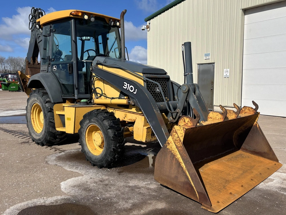 John Deere 310j 2009 alt