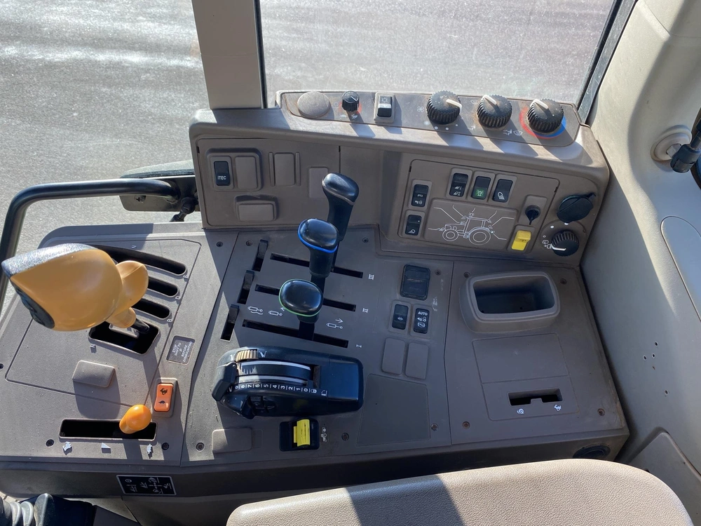 John Deere 6120m 2018 alt