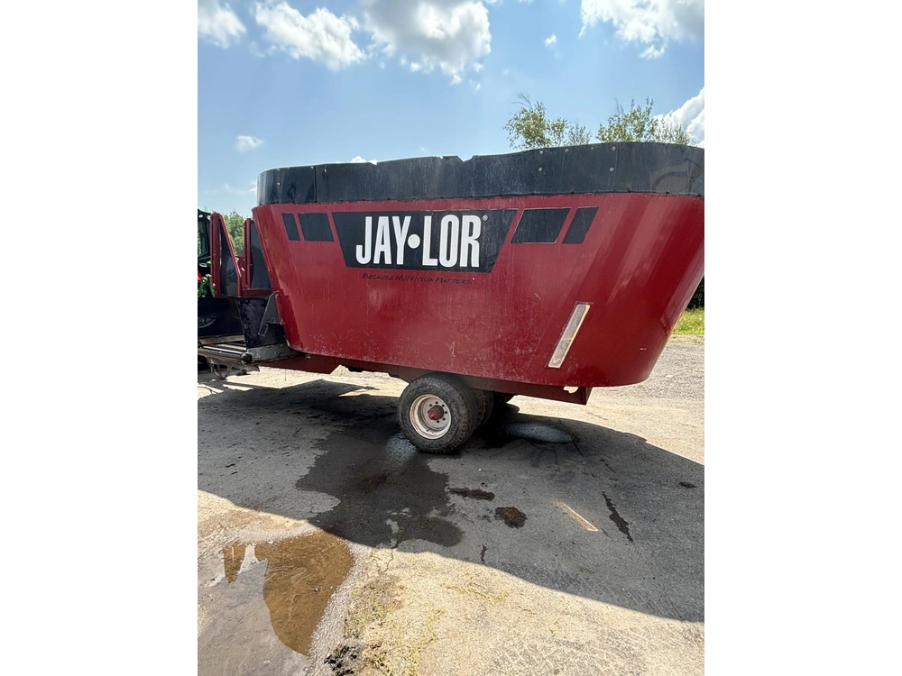 Jay Lor 5750 2021 alt
