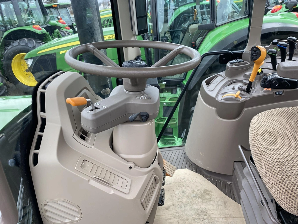 John Deere 6155m 2023 alt