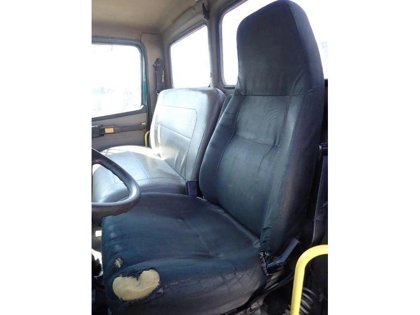 Freightliner Fl80 2003