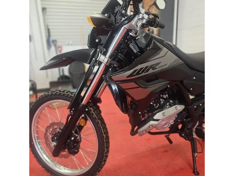 2026 Yamaha WR 125R thumbnail 17