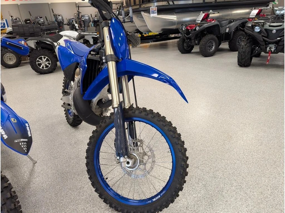 2024 Yamaha Yz250x alt