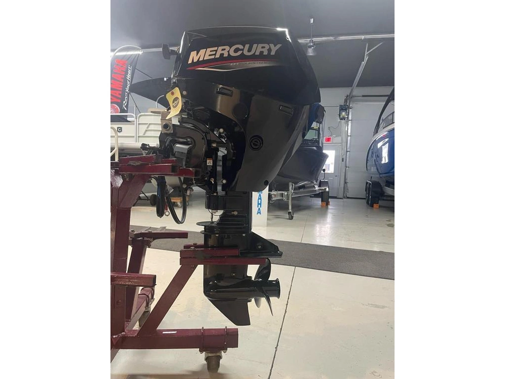 2022 Mercury Me 15e 4s alt