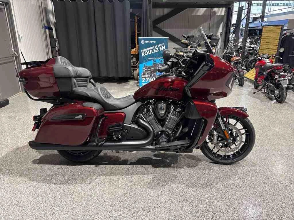 Indian Motorcycle Pursuit Dark Horse + 112 Package 2026 alt