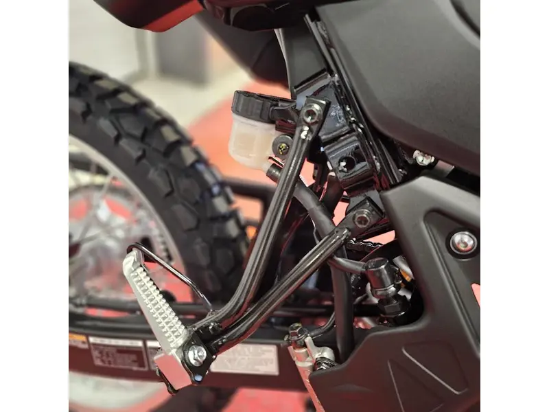 2026 Yamaha WR 125R thumbnail 26