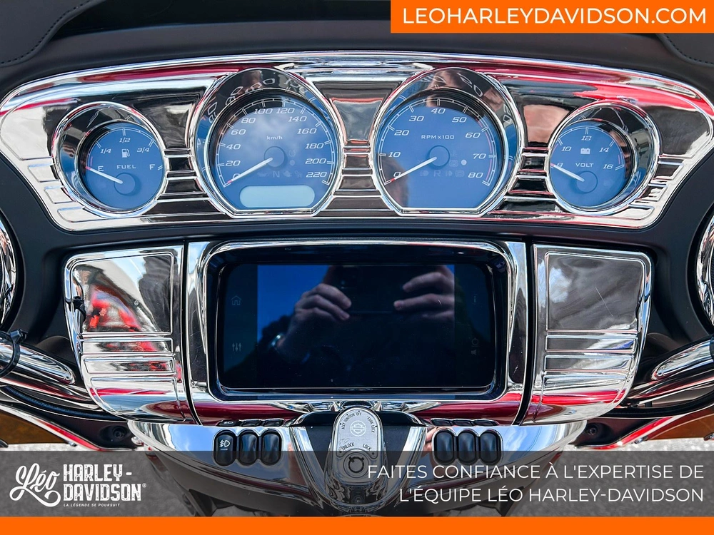 Harley-davidson Flhtcutg Tri Glide Ultra 2019 alt