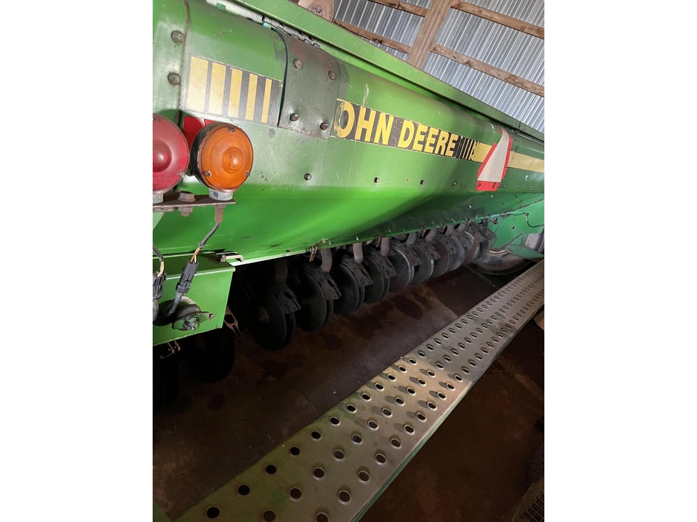 1995 John Deere 450 alt