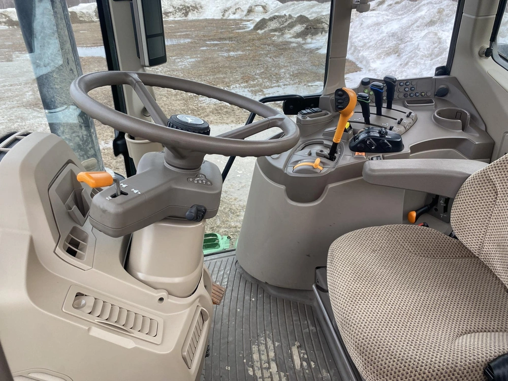 John Deere 6155m 2024 alt
