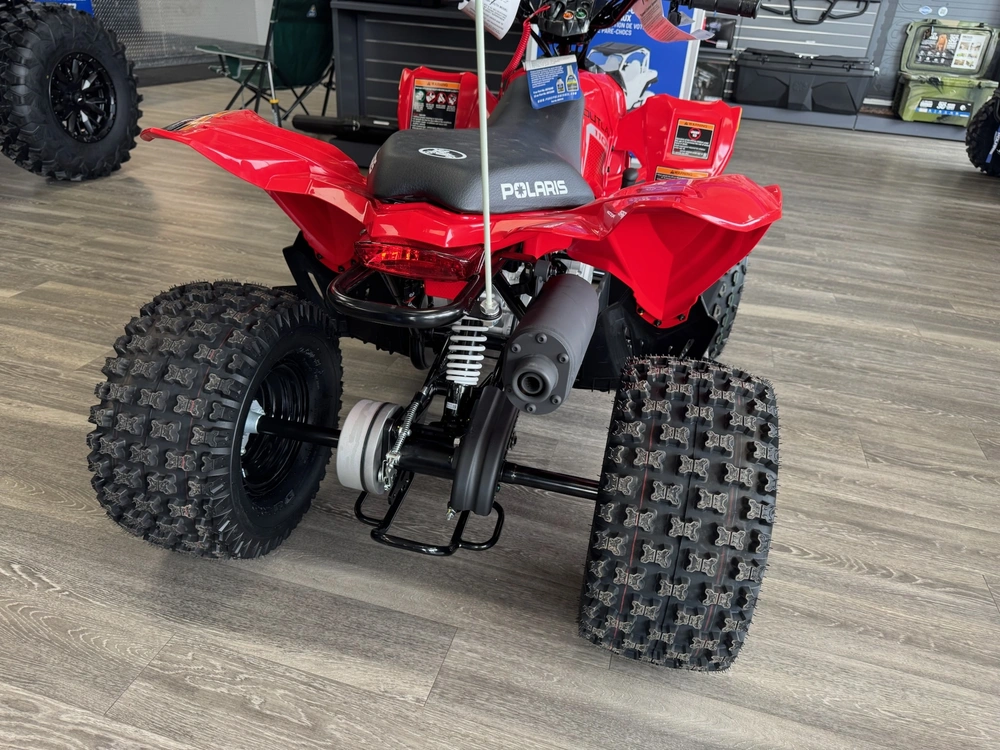 Polaris Outlaw 110 Cc Indy Red 2026 alt