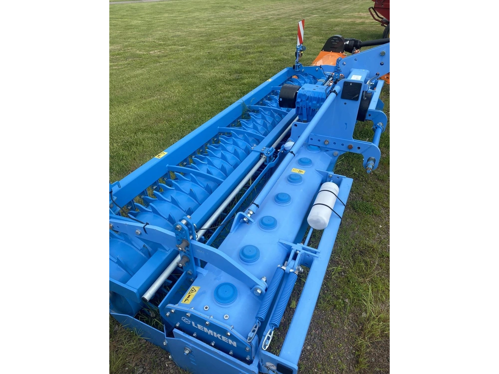 Lemken Zirkon 8/400 2023 alt