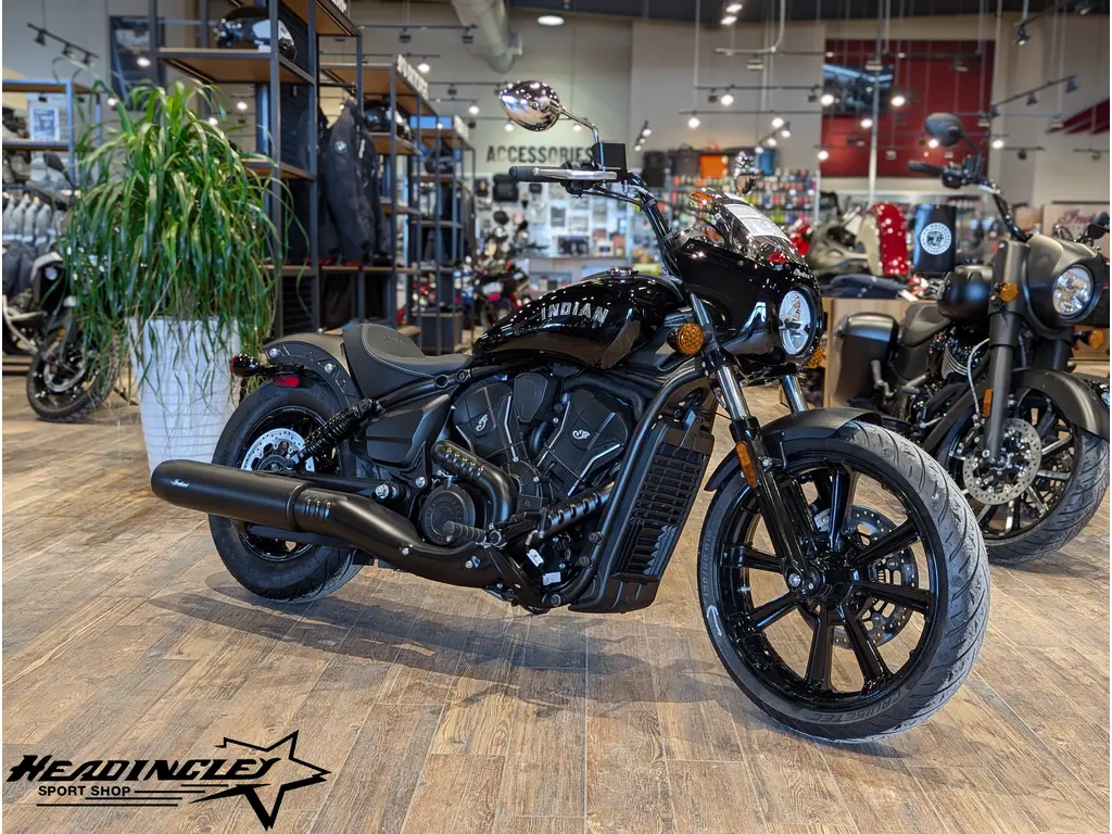 2026 Indian Motorcycle Sport Scout Sixty // Black Metallic