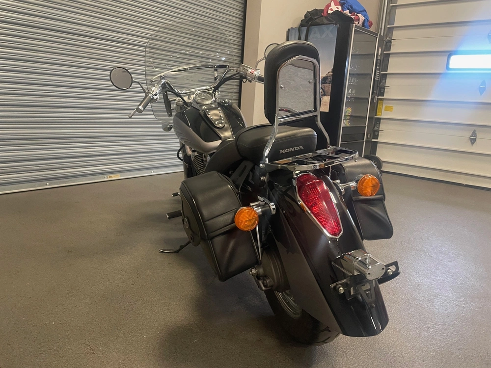 2005 Honda Shadow alt