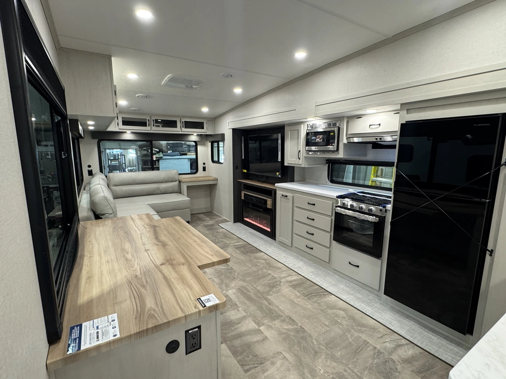 Coachmen Chaparral 27bar 2026 alt