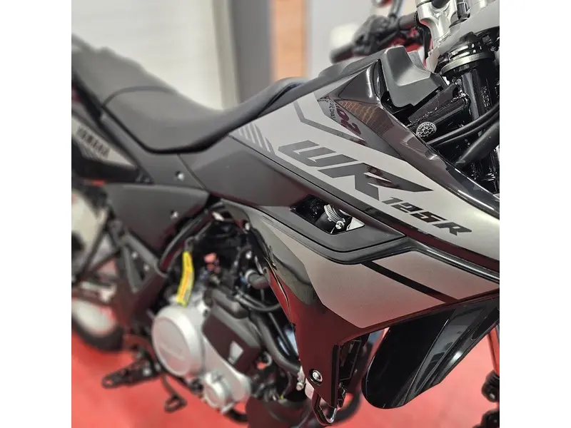 2026 Yamaha WR 125R thumbnail 25