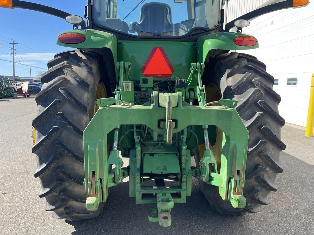 2014 John Deere 8320r alt