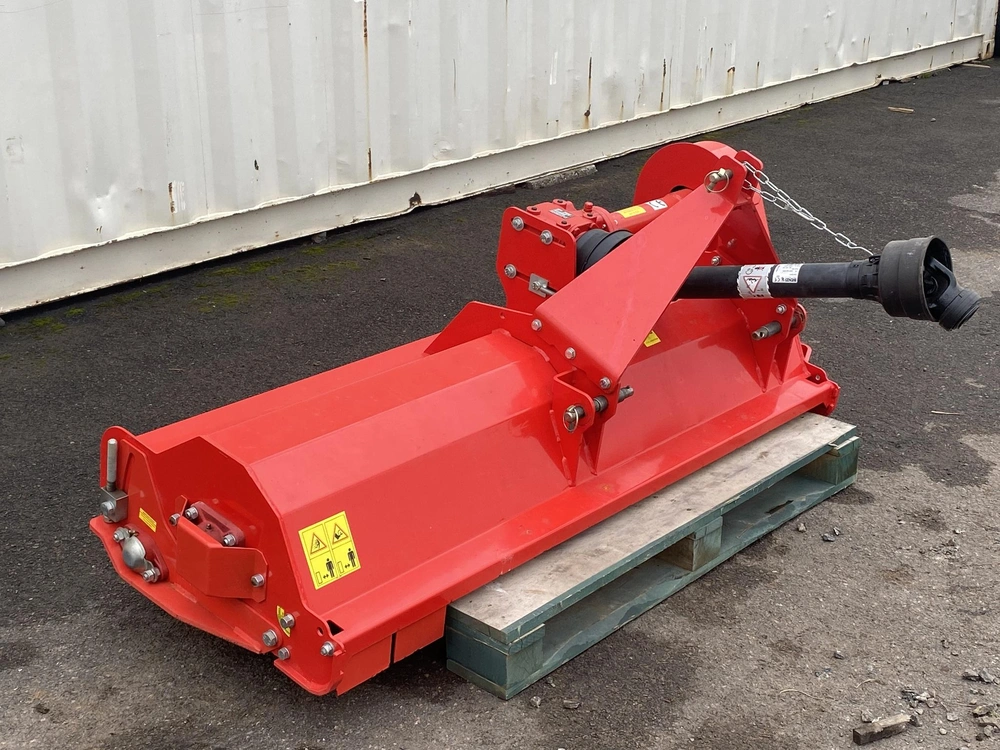2021 Trimax 155 alt