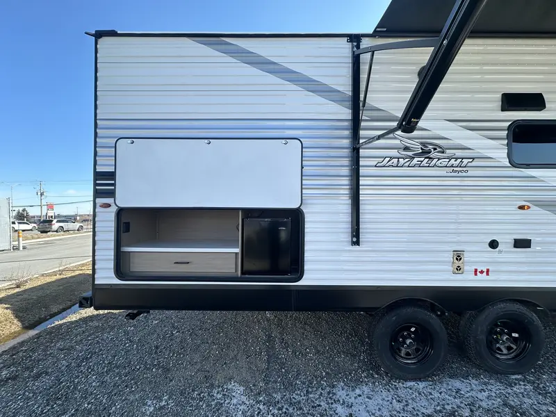 2026 Jayco JAY FLIGHT SLX 261BHS thumbnail 3