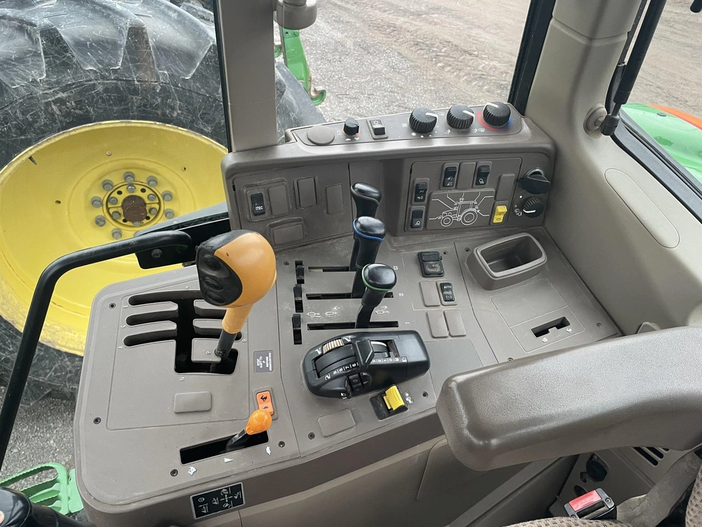 John Deere 6120m 2016 alt