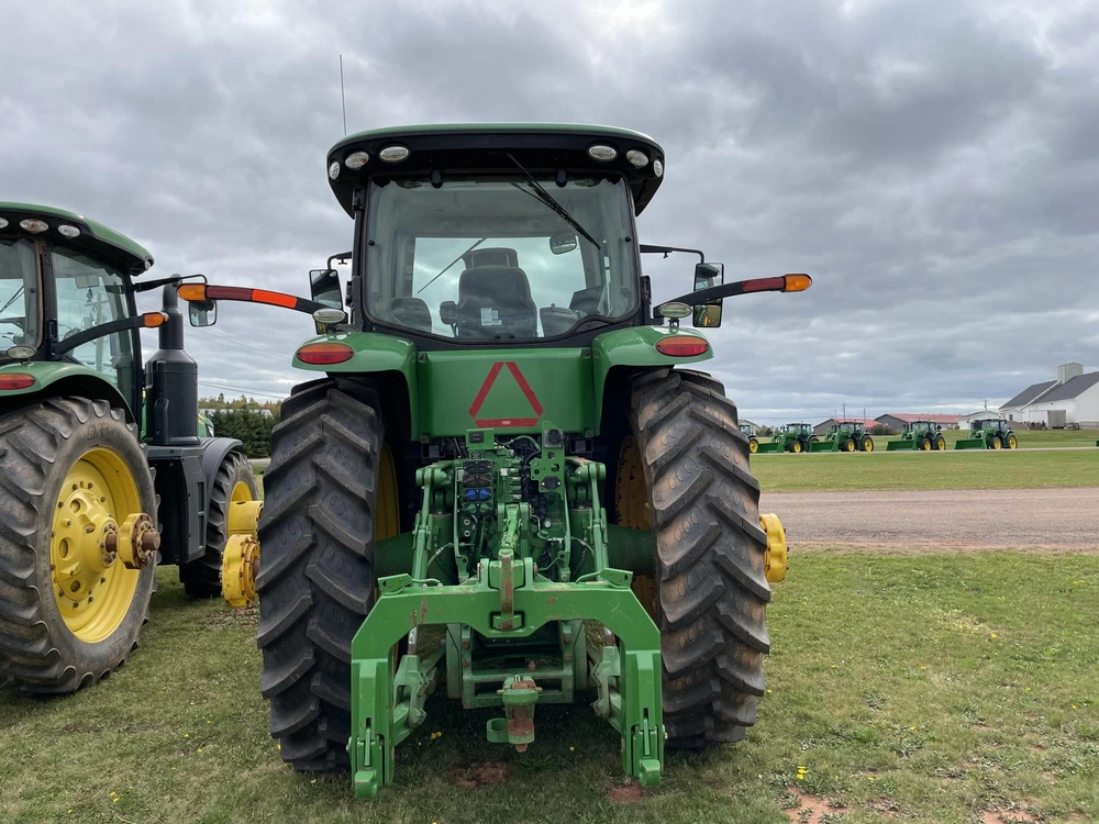 2018 John Deere 8320r alt