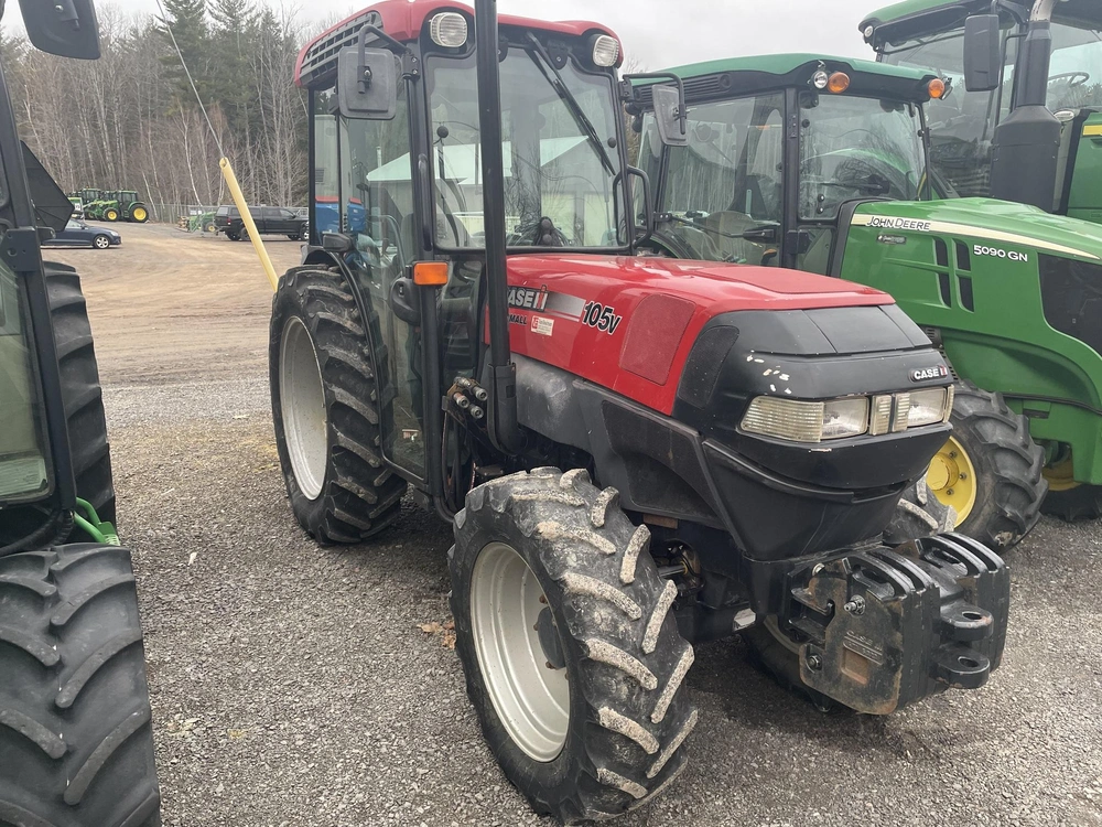 2013 Case Ih Farmall 105v alt