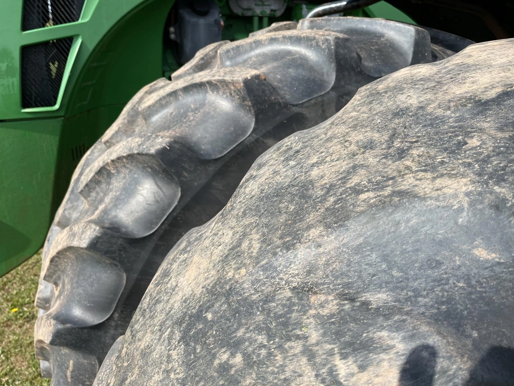2008 John Deere 8330 alt