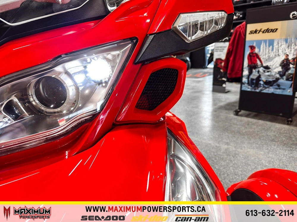 2013 Can-am Spyder Rt-s alt