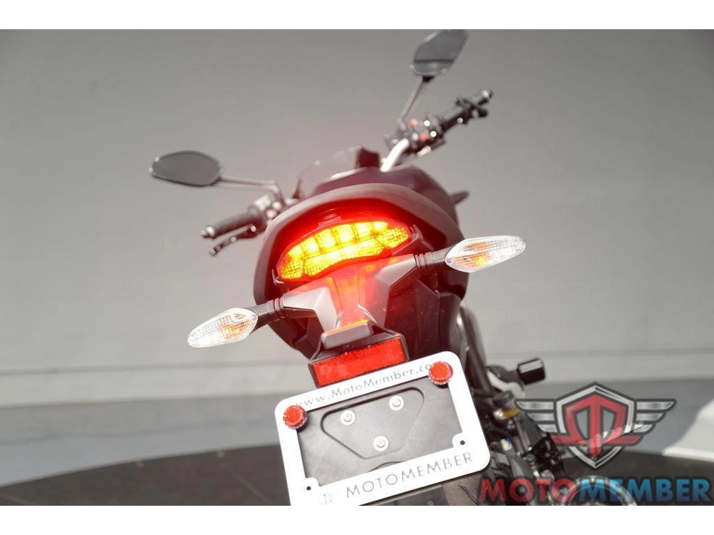 2018 Ducati Monster 797 Plus Dark Stealth alt