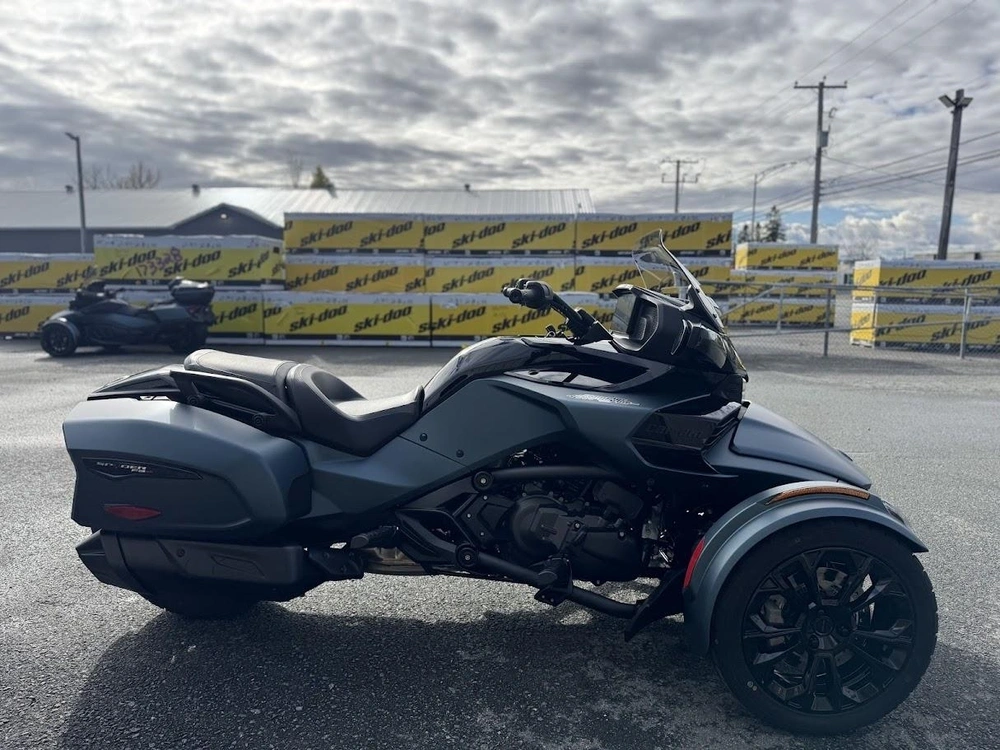 Can-am F3-t 2025 alt