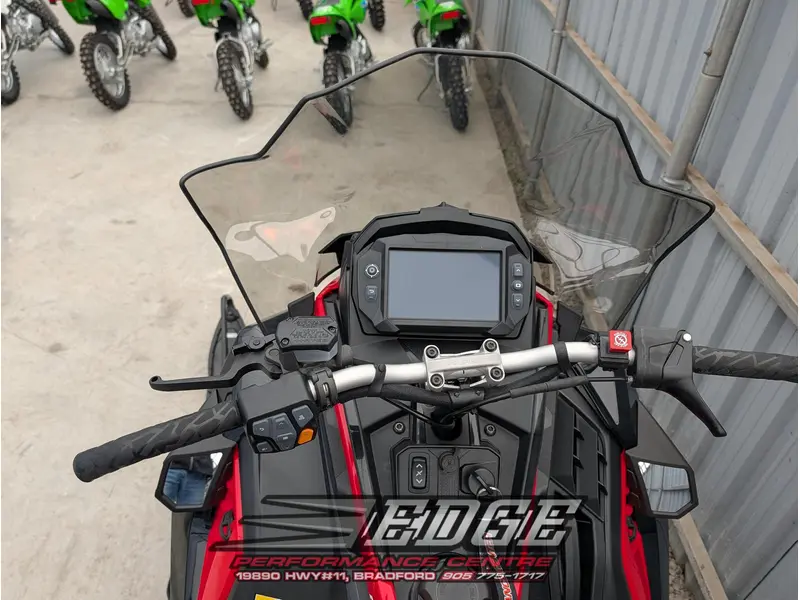 Polaris 850 INDY VR1 137 Dynamix DEMO 2026
