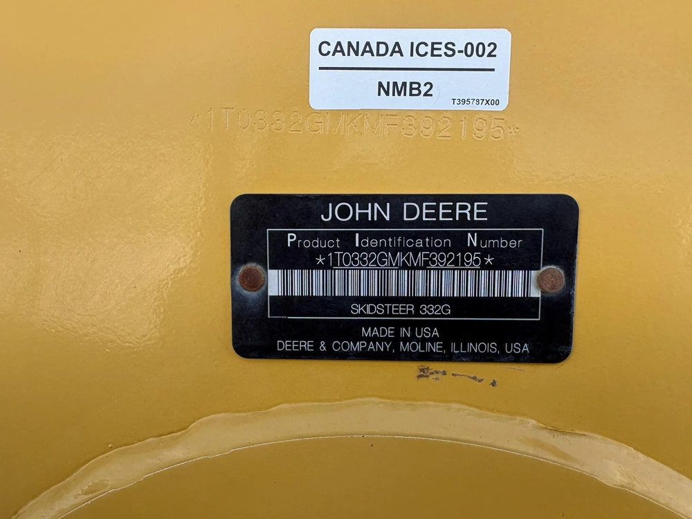 John Deere 332g 2021 alt