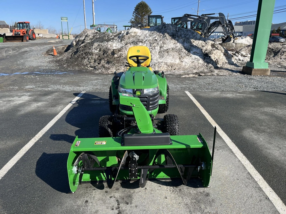 2021 John Deere X739 alt