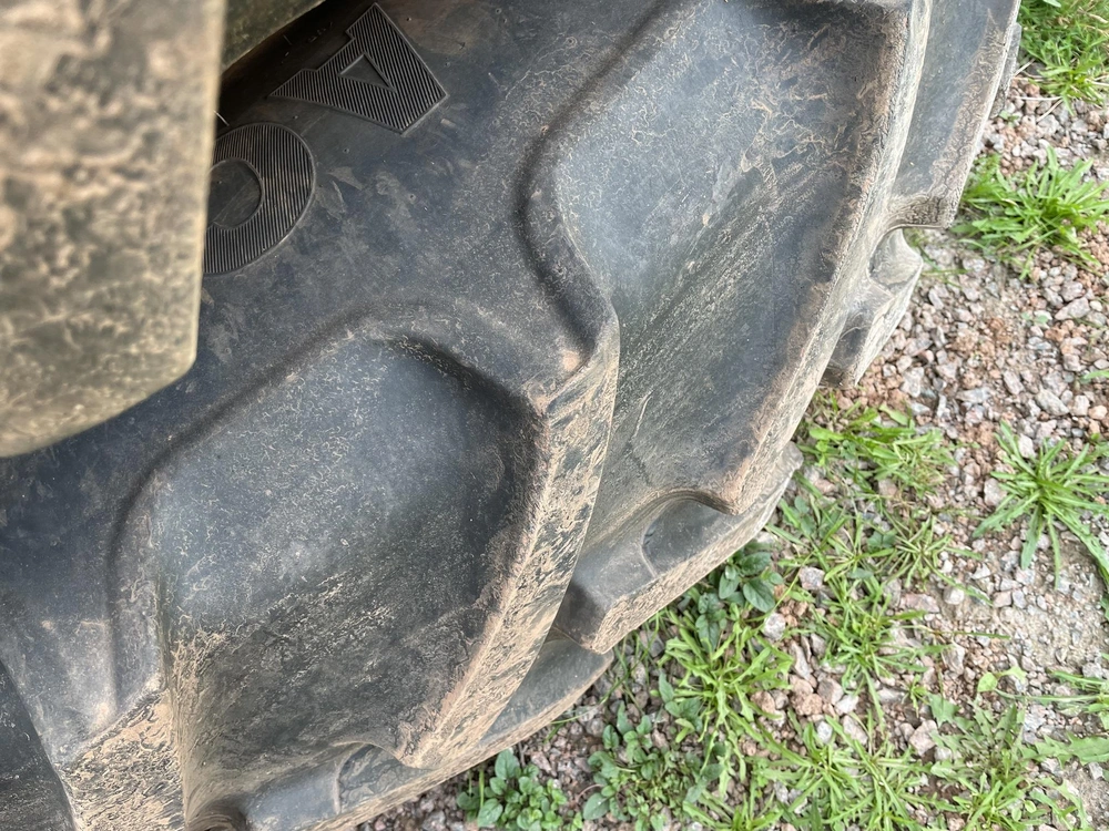 2018 John Deere 8320r alt
