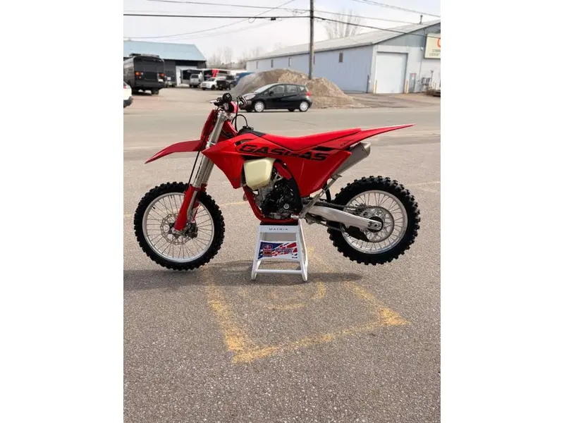 2025 GASGAS EX 250F thumbnail 5